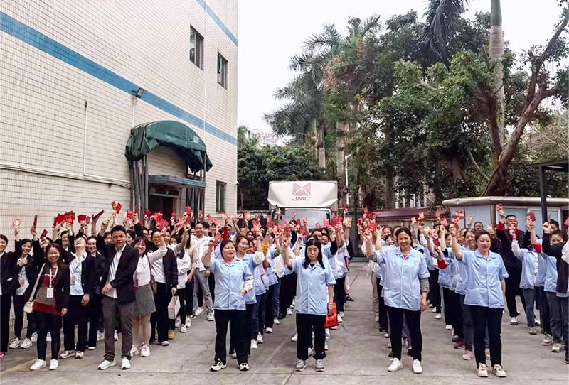 龍行龘龘，前程朤朤丨CILICILI短视频网站化妝用品（深圳）有限公司龍運當頭，開工大吉！